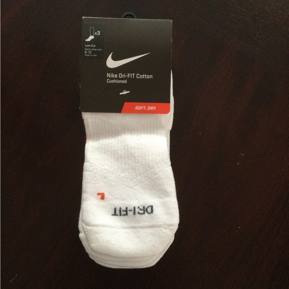 Nike Dri-FIT Cotton Cushioned Low Cut Socks (3pk) Size L